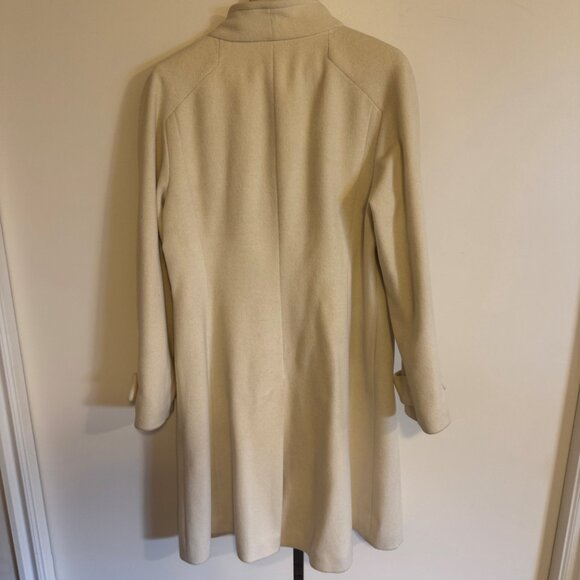 White Perry Ellis winter coat - Picture 6 of 6